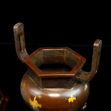 Load image into Gallery viewer, Antique Animal Cover Hexagonal Incense Burner 苏工兽盖六角铜炉
