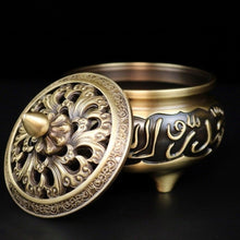 Load image into Gallery viewer, Six-syllabled Sanskrit Mantra Incense Burner 六字真言铜炉