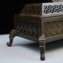 Load image into Gallery viewer, Long Yun Xuande Incense Burner 龙韵宣德卧香炉