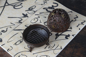 「蛋壳」合金盘香炉