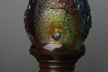 Load image into Gallery viewer, 【松鹤】琉璃花瓶宫灯熏炉

