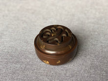 Load image into Gallery viewer, 苏工铜点金香篆套熏炉
