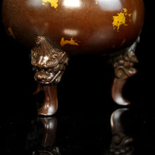 Load image into Gallery viewer, Antique Animal Cover Hexagonal Incense Burner 苏工兽盖六角铜炉
