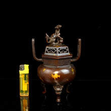 Load image into Gallery viewer, Antique Animal Cover Hexagonal Incense Burner 苏工兽盖六角铜炉
