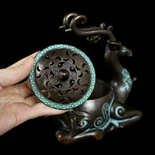 Load image into Gallery viewer, Antique Deer Incense Burner 仿古鹿盘香炉
